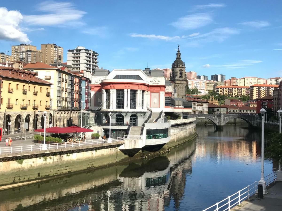 Old Town & River Bilbao Buitenkant foto